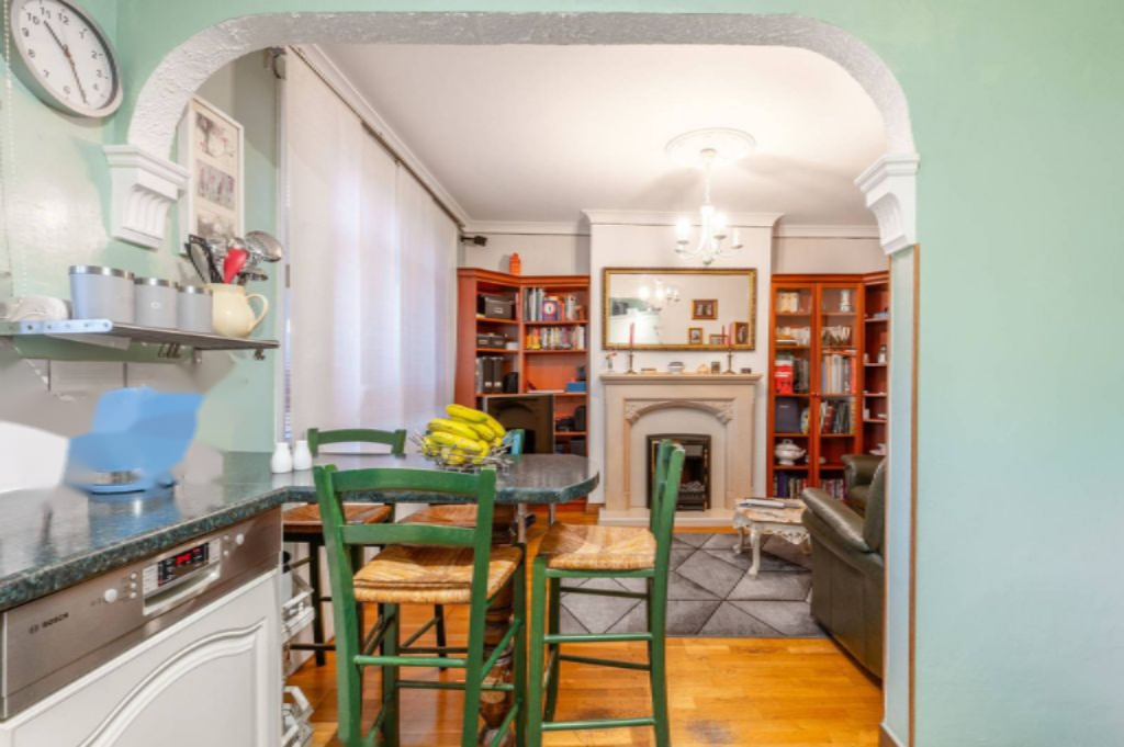 Flat in London, United Kingdom, 55 m² - picture 4