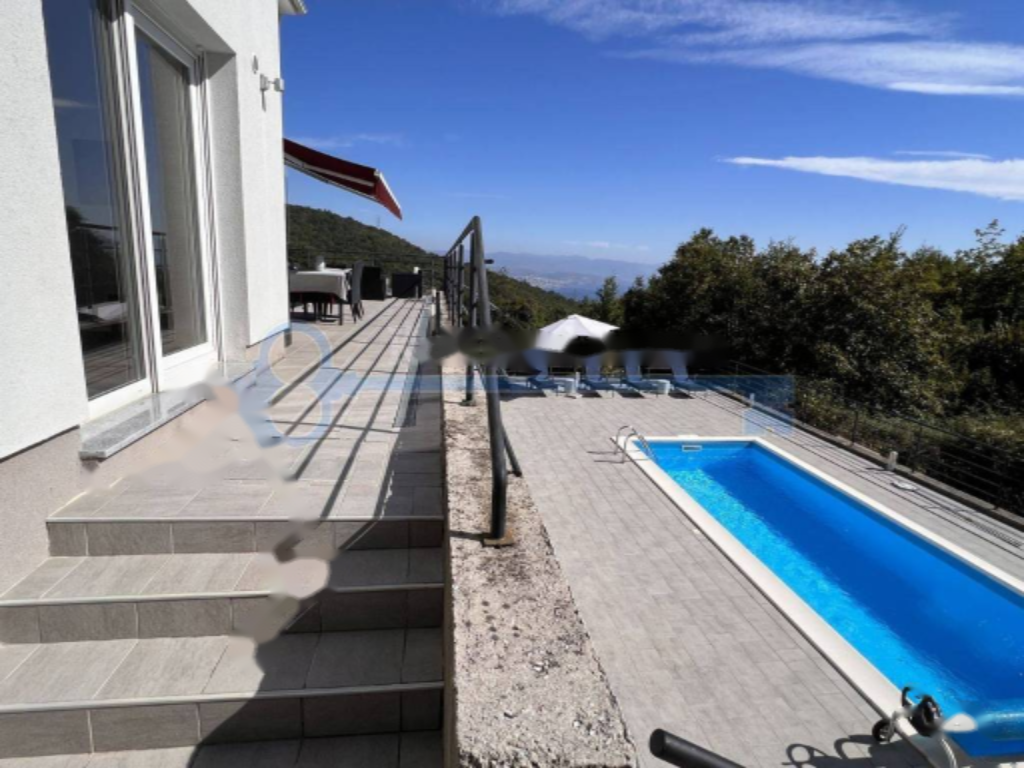 Maison à Opatija, Croatie, 180 m² - image 4