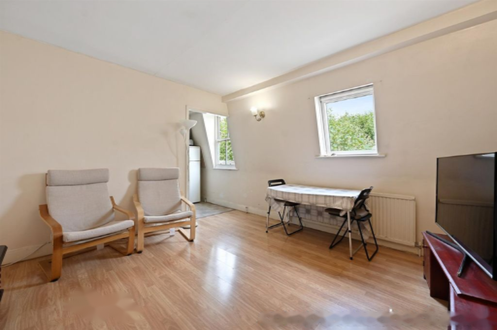 Flat in London, United Kingdom, 41 m² - picture 4