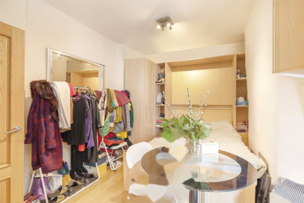 Flat in London, United Kingdom, 22 m² - picture 4