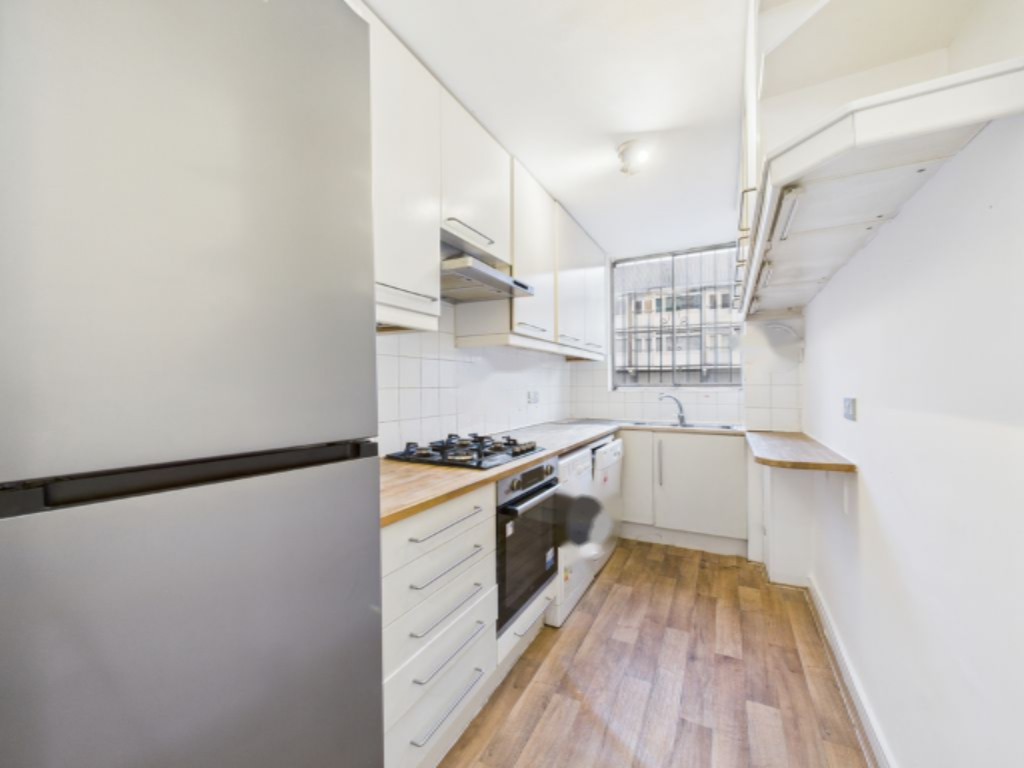 Flat in London, United Kingdom, 61 m² - picture 4