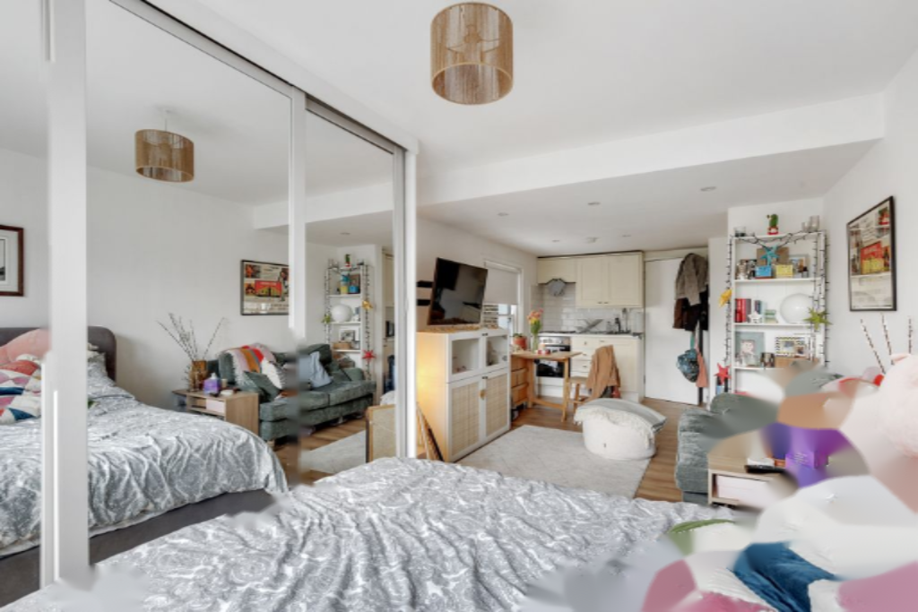 Flat in London, United Kingdom, 27 m² - picture 4