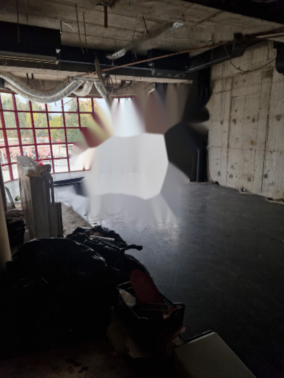 Oficina en Liubliana, Eslovenia, 250 m² - imagen 4