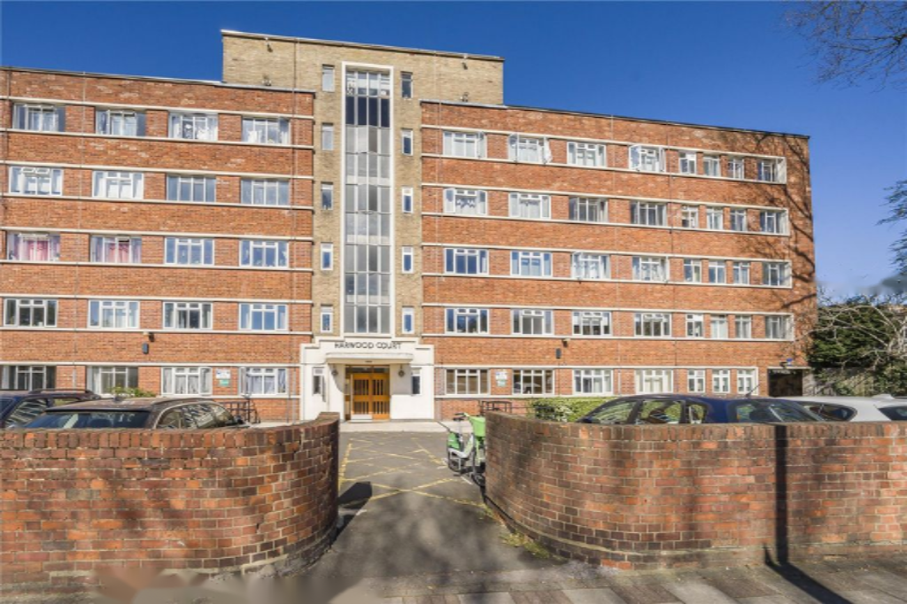 Flat in London, United Kingdom, 27 m² - picture 5