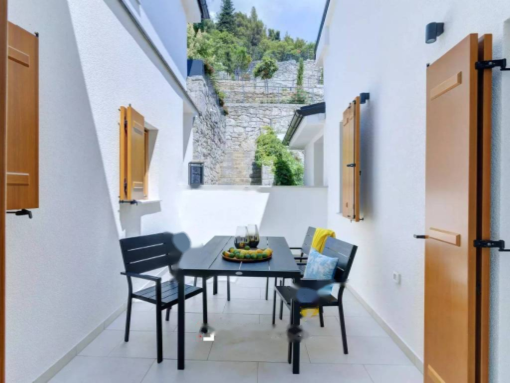 Piso en Opatija, Croacia, 91 m² - imagen 5