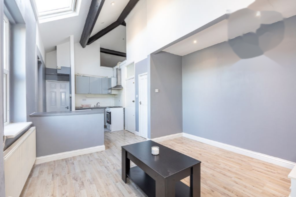 Flat in London, United Kingdom, 42 m² - picture 5