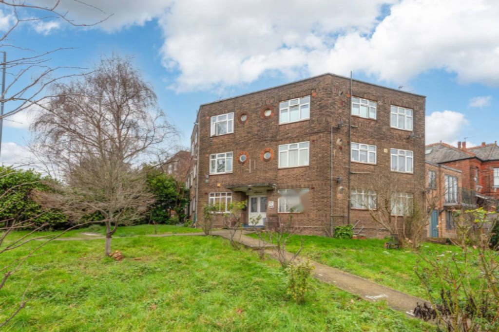 Flat in London, United Kingdom, 55 m² - picture 5