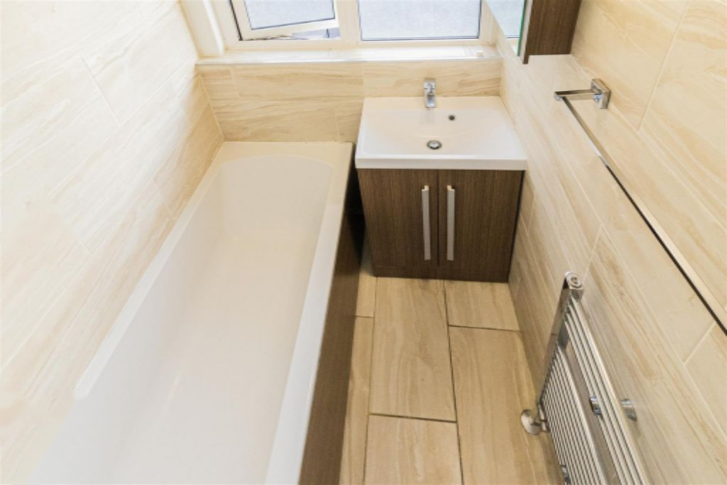 Flat in London, United Kingdom, 59 m² - picture 5