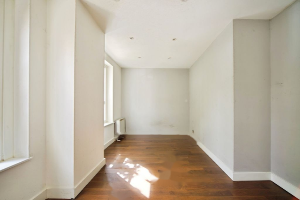 Flat in London, United Kingdom, 55 m² - picture 5