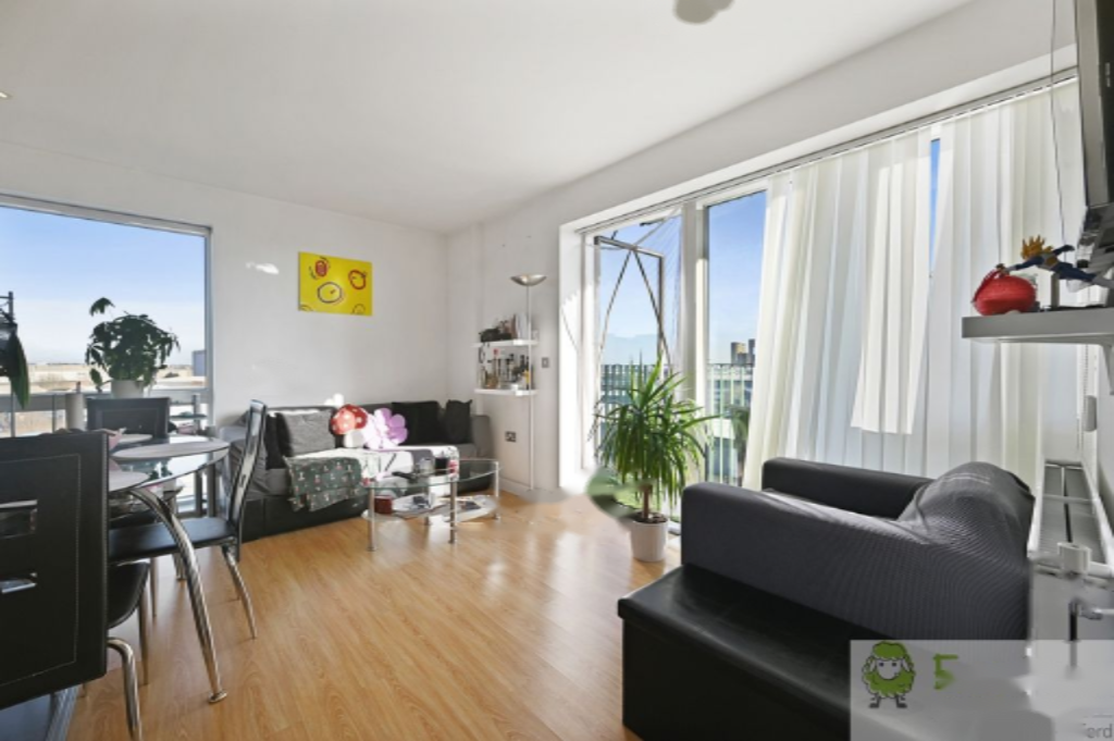 Flat in London, United Kingdom, 48 m² - picture 5