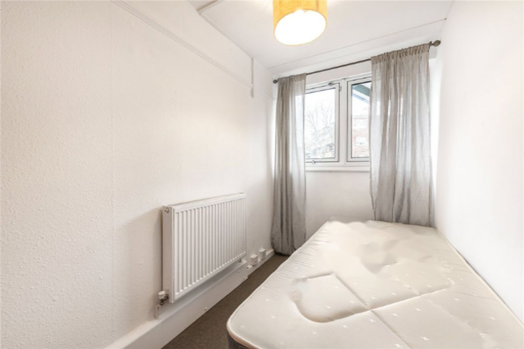 Flat in London, United Kingdom, 94 m² - picture 5