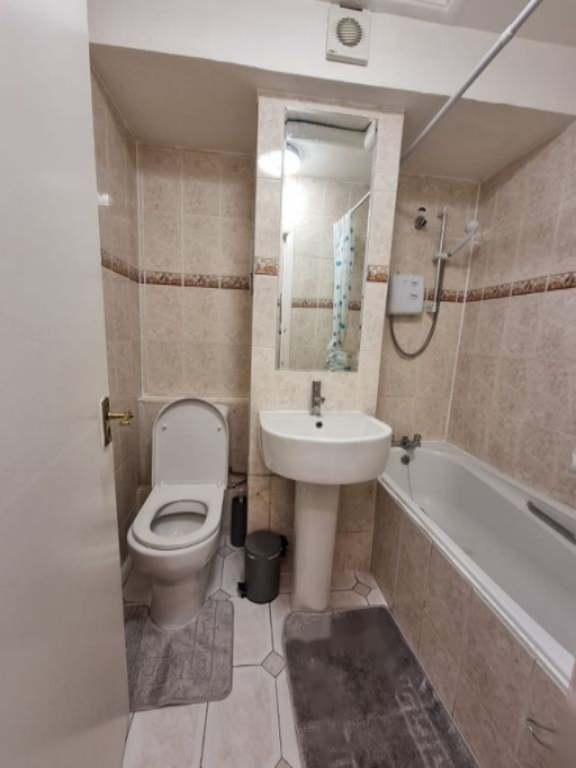 Flat in London, United Kingdom, 20 m² - picture 5