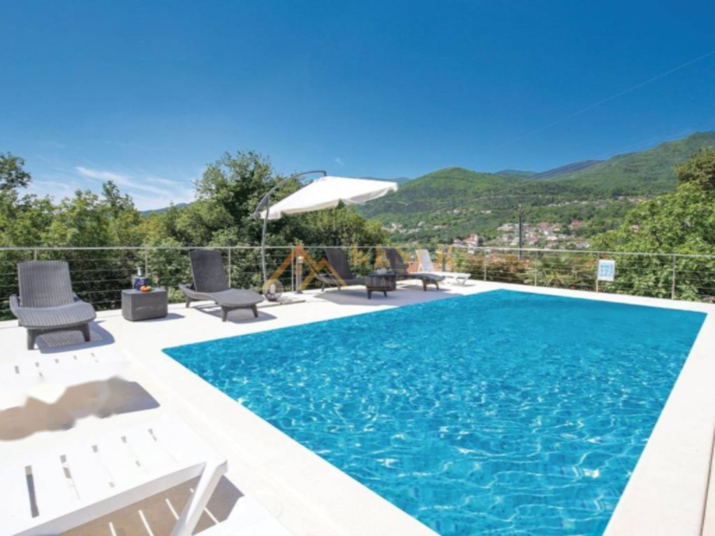 Haus in Opatija, Kroatien, 1 500 m² - Foto 6