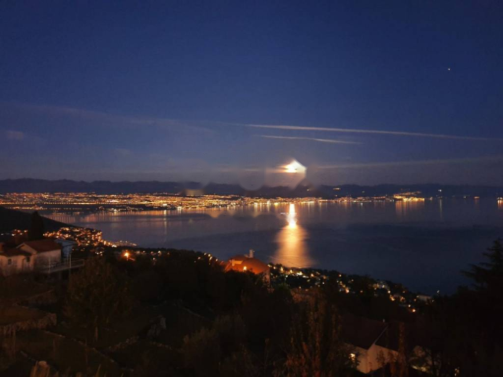 Maison à Opatija, Croatie, 280 m² - image 6