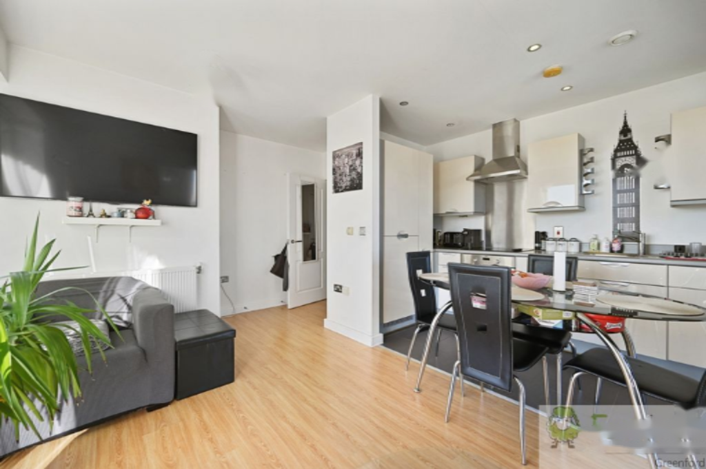 Flat in London, United Kingdom, 48 m² - picture 6