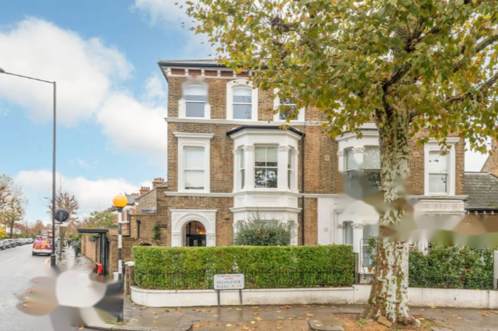 Flat in London, United Kingdom, 32 m² - picture 6