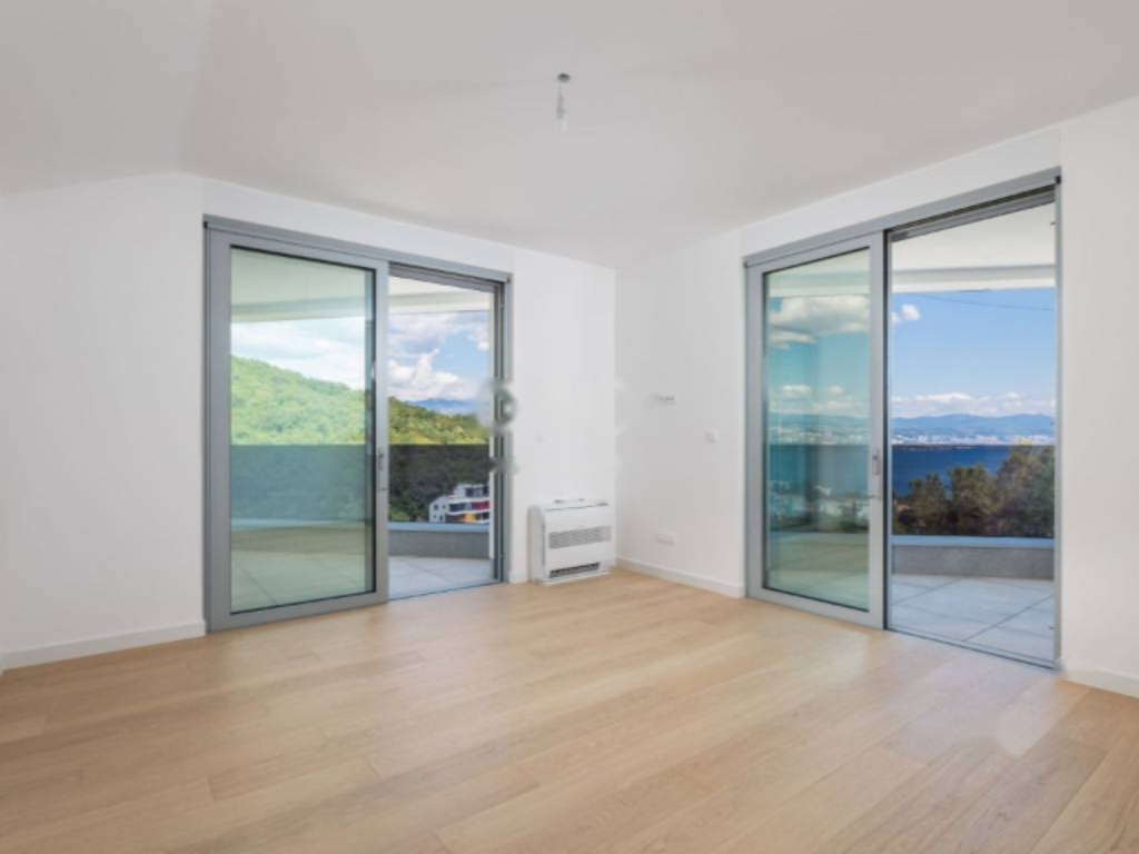 Casa a Opatija, Croazia, 1 565 m² - foto 6