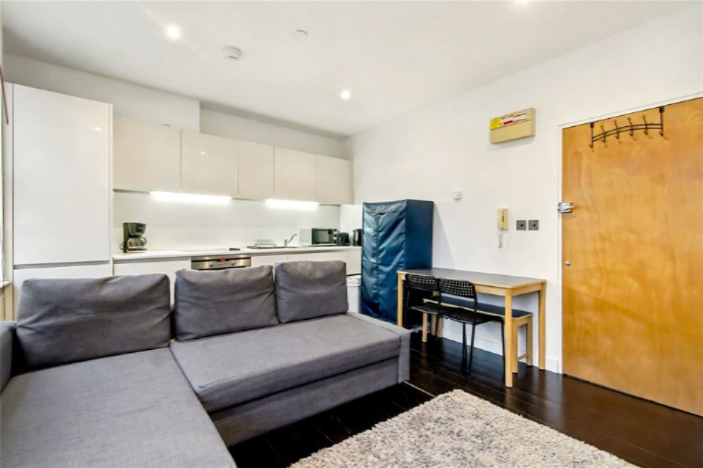 Flat in London, United Kingdom, 35 m² - picture 6