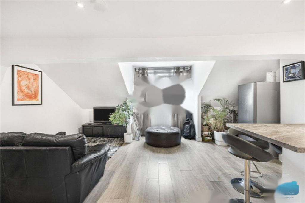 Flat in London, United Kingdom, 44 m² - picture 7