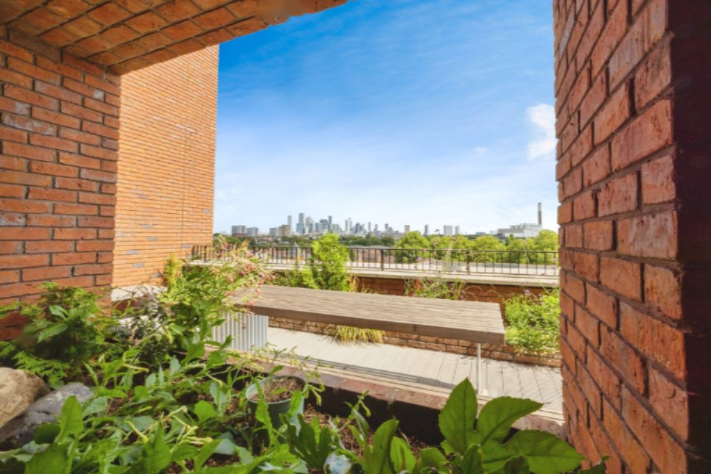 Flat in London, United Kingdom, 40 m² - picture 7