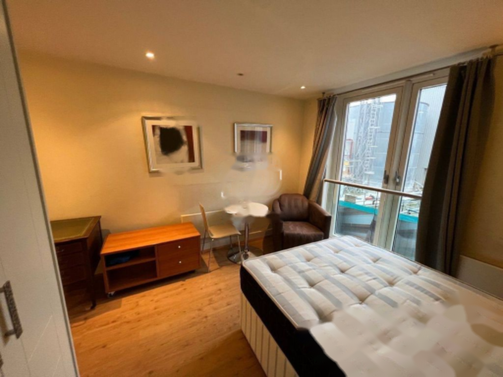 Flat in London, United Kingdom, 36 m² - picture 7