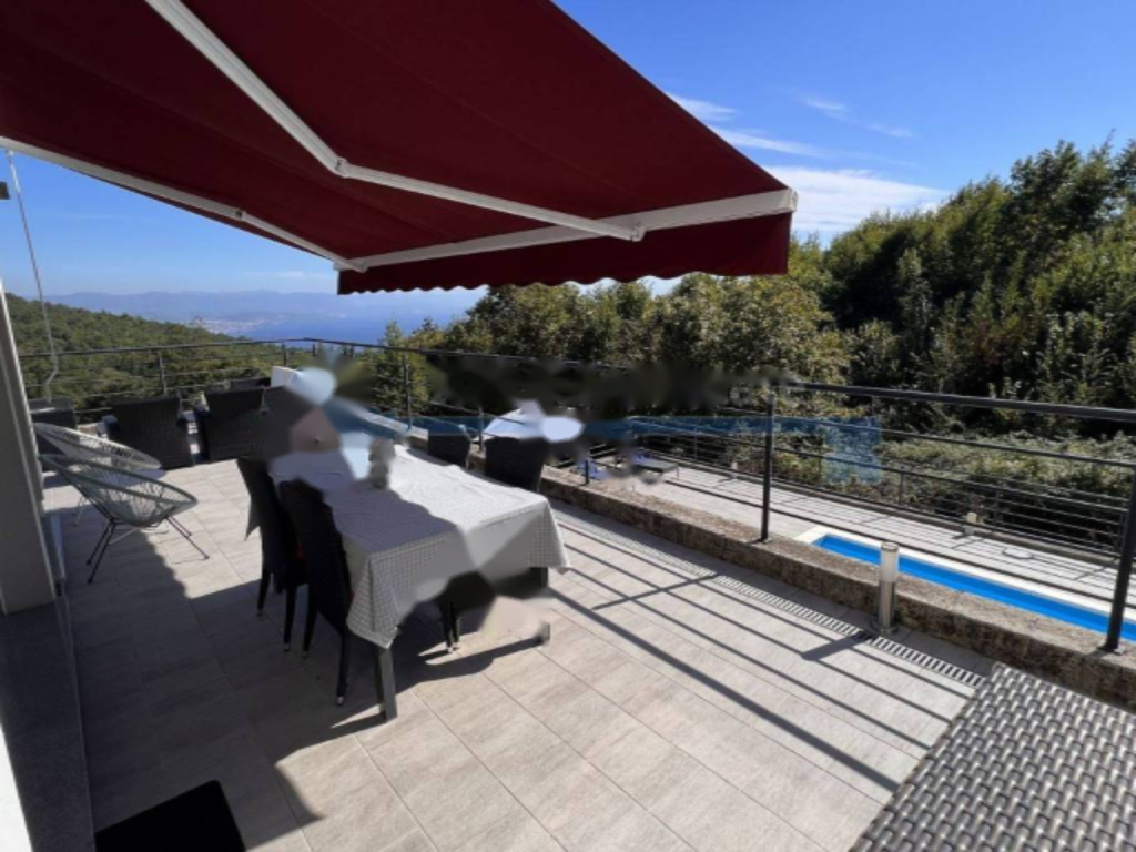 Maison à Opatija, Croatie, 180 m² - image 7