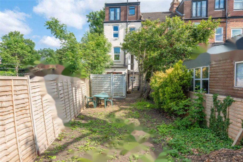 Flat in London, United Kingdom, 35 m² - picture 7