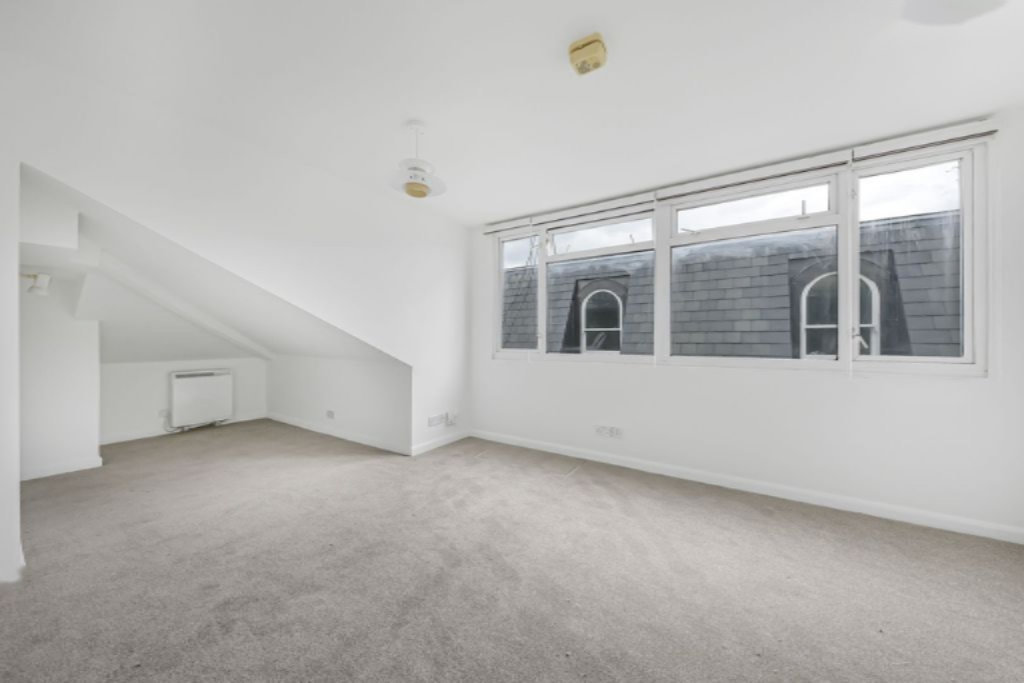 Flat in London, United Kingdom, 34 m² - picture 8