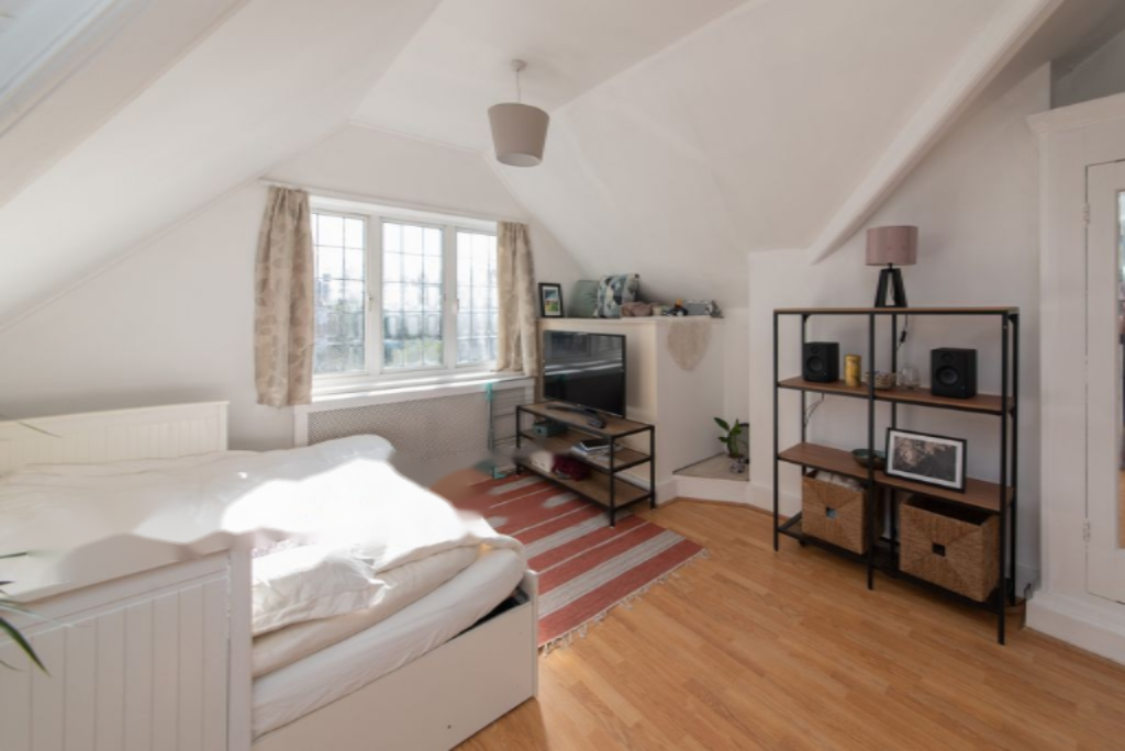 Flat in London, United Kingdom, 32 m² - picture 8