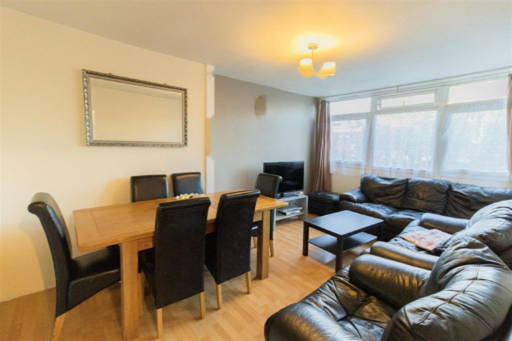 Flat in London, United Kingdom, 59 m² - picture 8