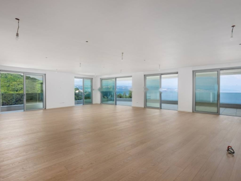 Flat in Opatija, Croatia, 545 m² - picture 8