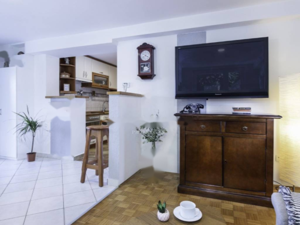 Flat in Opatija, Croatia, 66 m² - picture 8