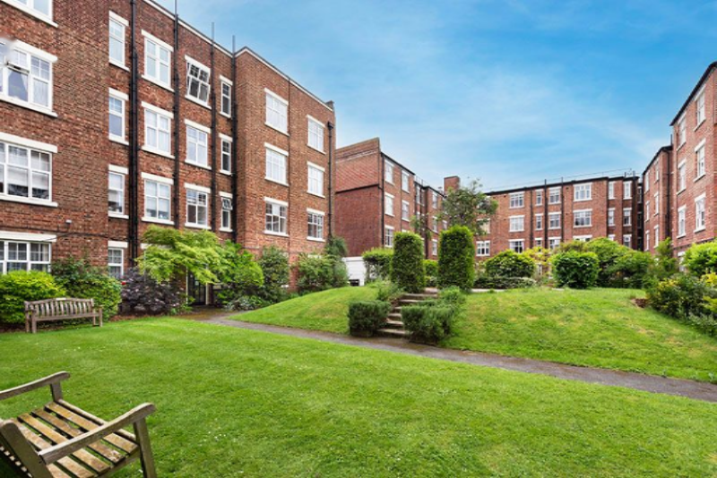 Flat in London, United Kingdom, 39 m² - picture 8