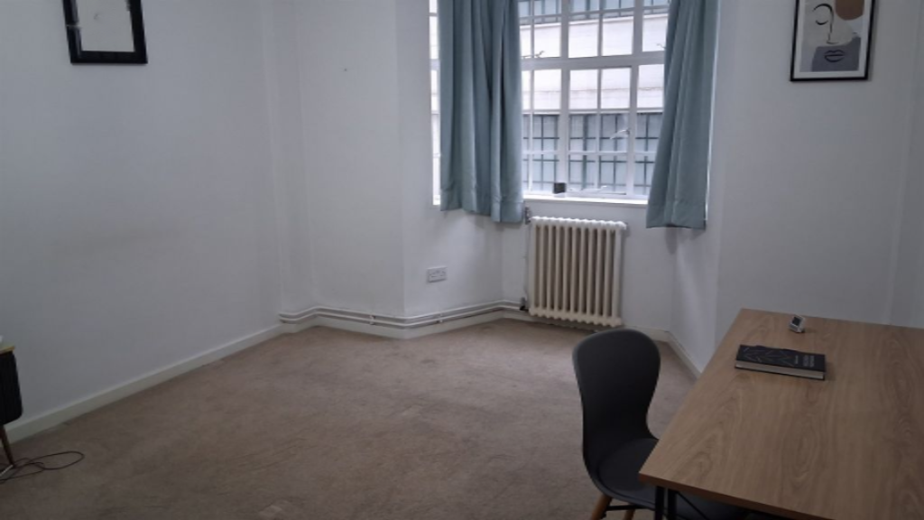 Flat in London, United Kingdom, 23 m² - picture 8