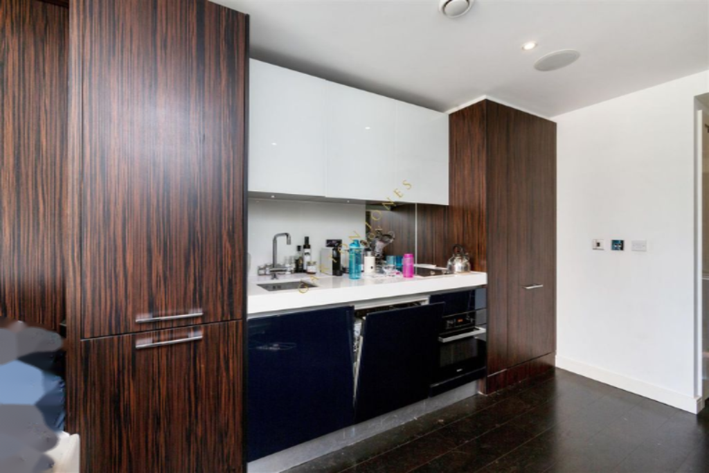 Flat in London, United Kingdom, 25 m² - picture 8