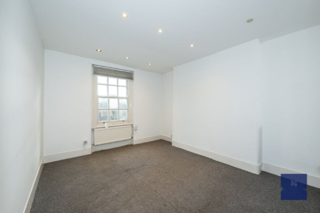 Flat in London, United Kingdom, 99 m² - picture 8