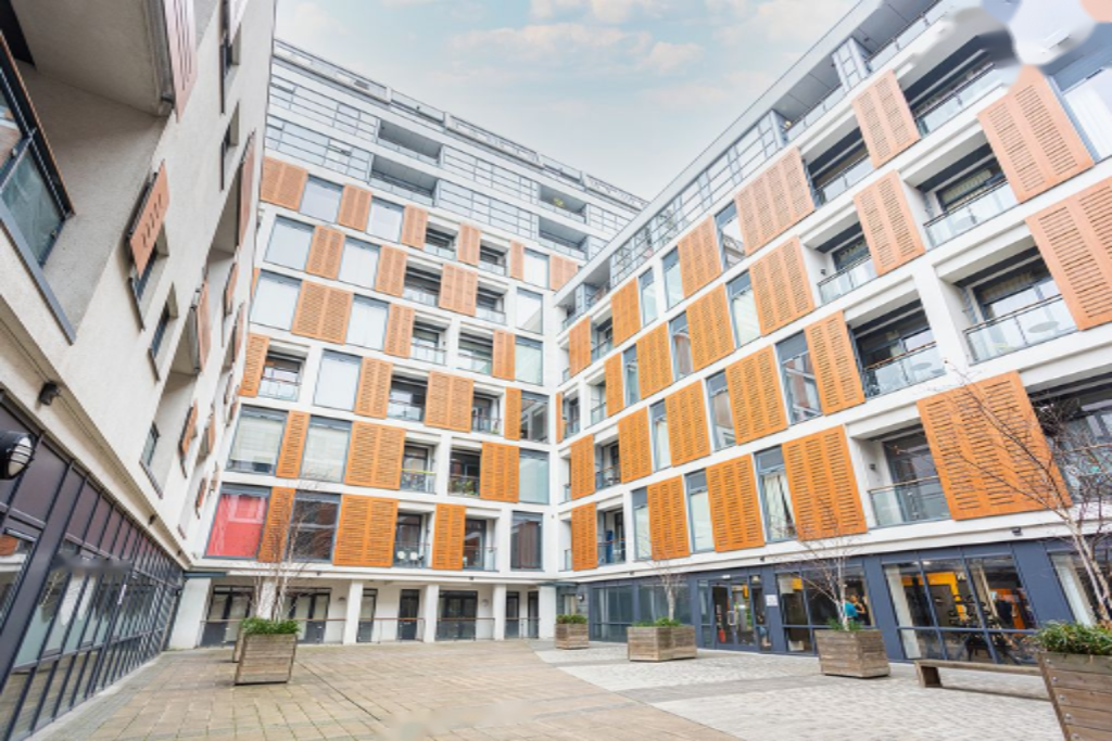 Flat in London, United Kingdom, 61 m² - picture 8