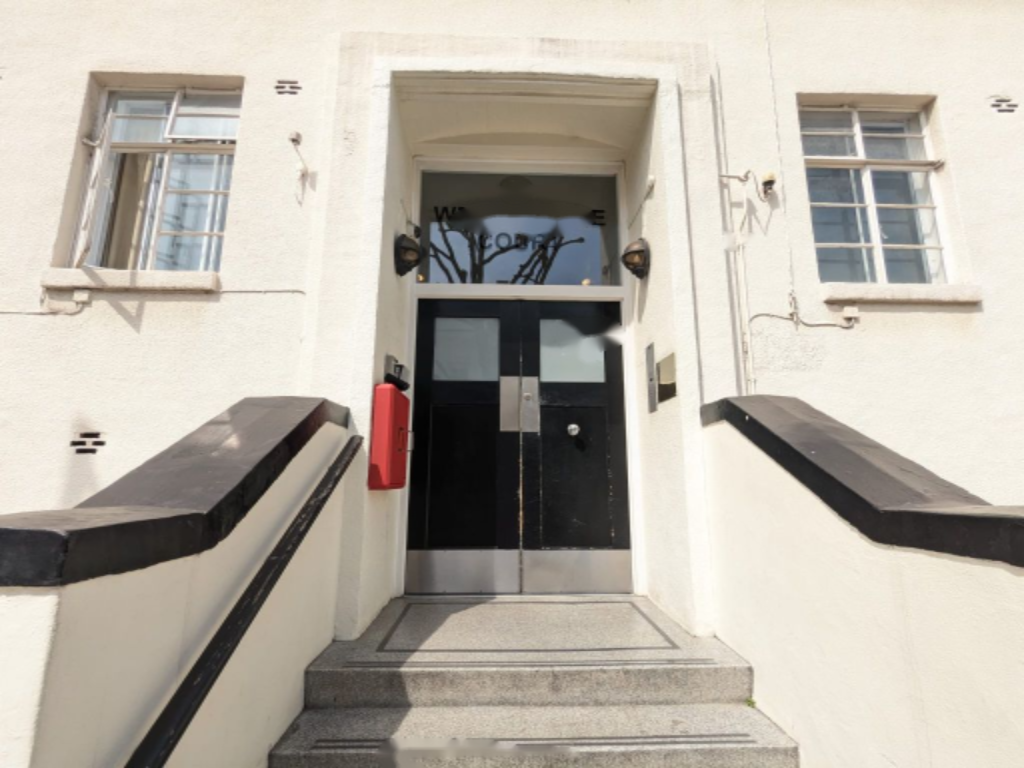 Flat in London, United Kingdom, 23 m² - picture 8