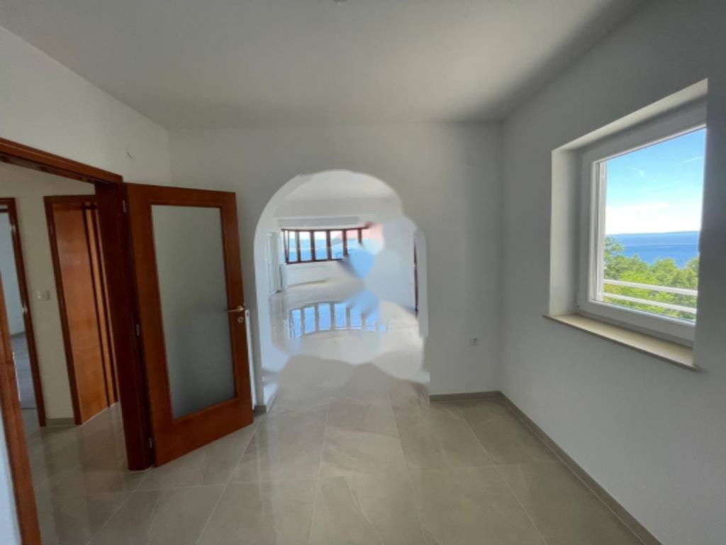 Flat in Opatija, Croatia, 156 m² - picture 8