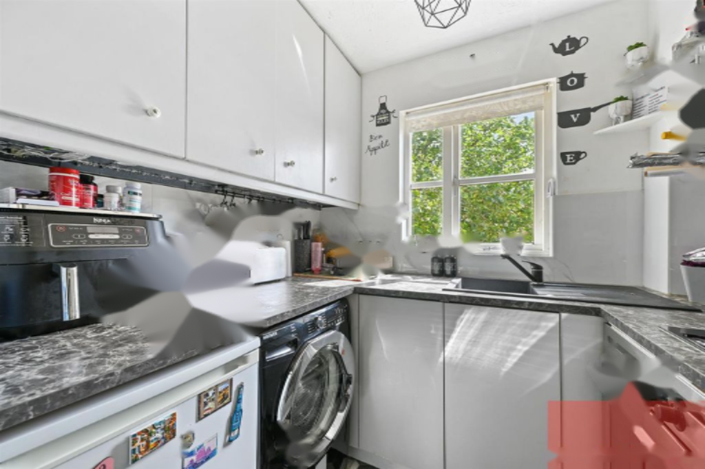 Flat in London, United Kingdom, 37 m² - picture 9