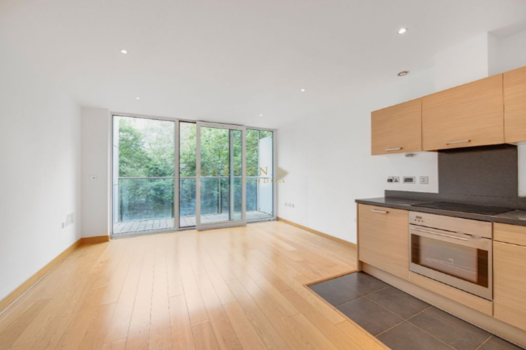 Flat in London, United Kingdom, 32 m² - picture 9