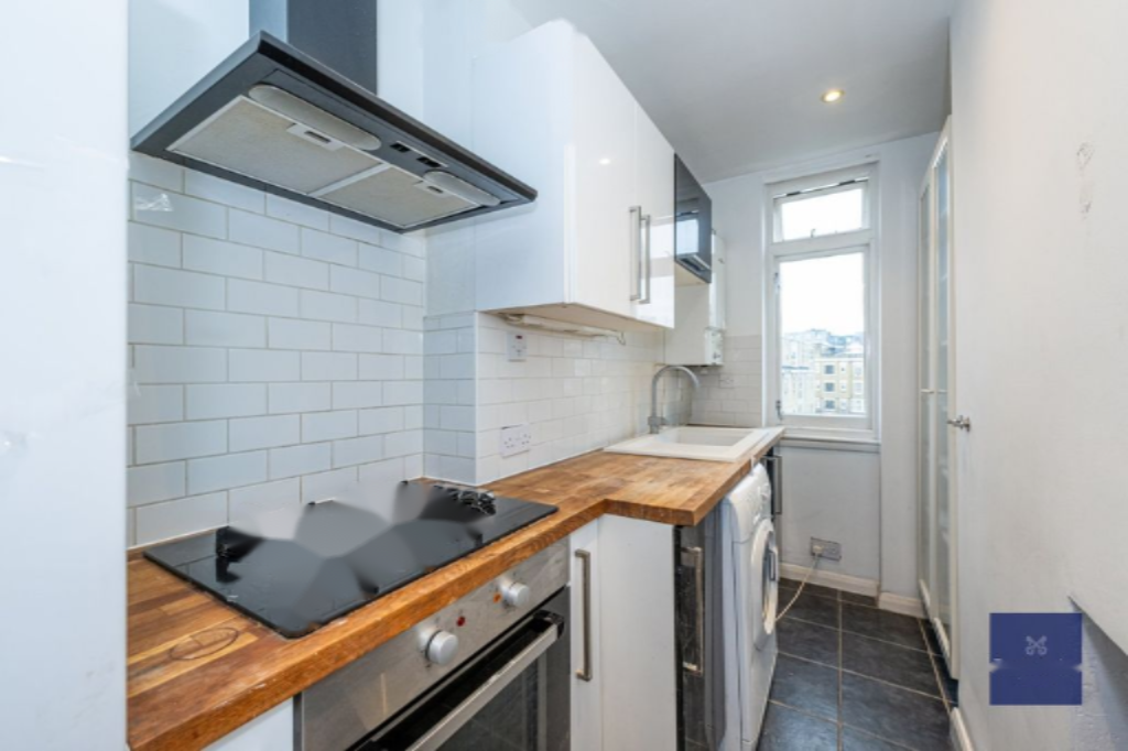 Flat in London, United Kingdom, 99 m² - picture 9