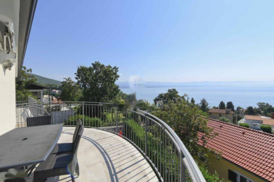 House in Opatija, Croatia, 380 m² - picture 9