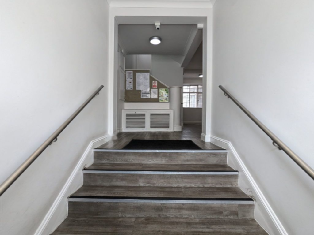 Flat in London, United Kingdom, 23 m² - picture 9