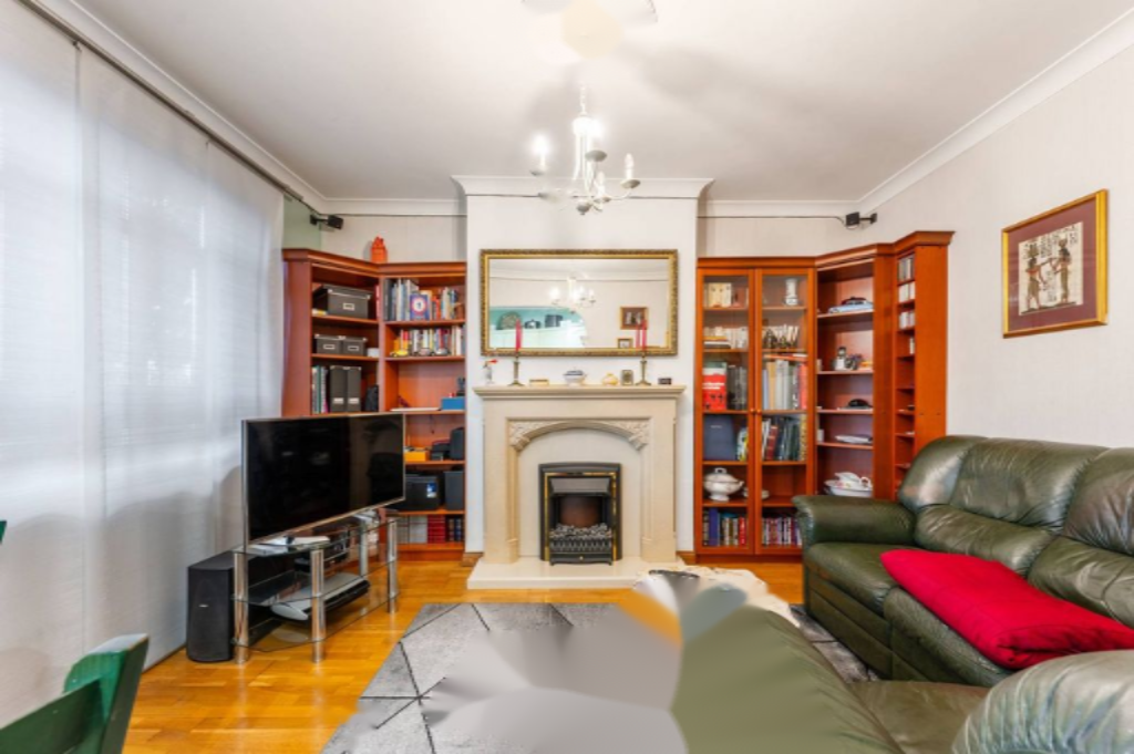 Flat in London, United Kingdom, 55 m² - picture 9