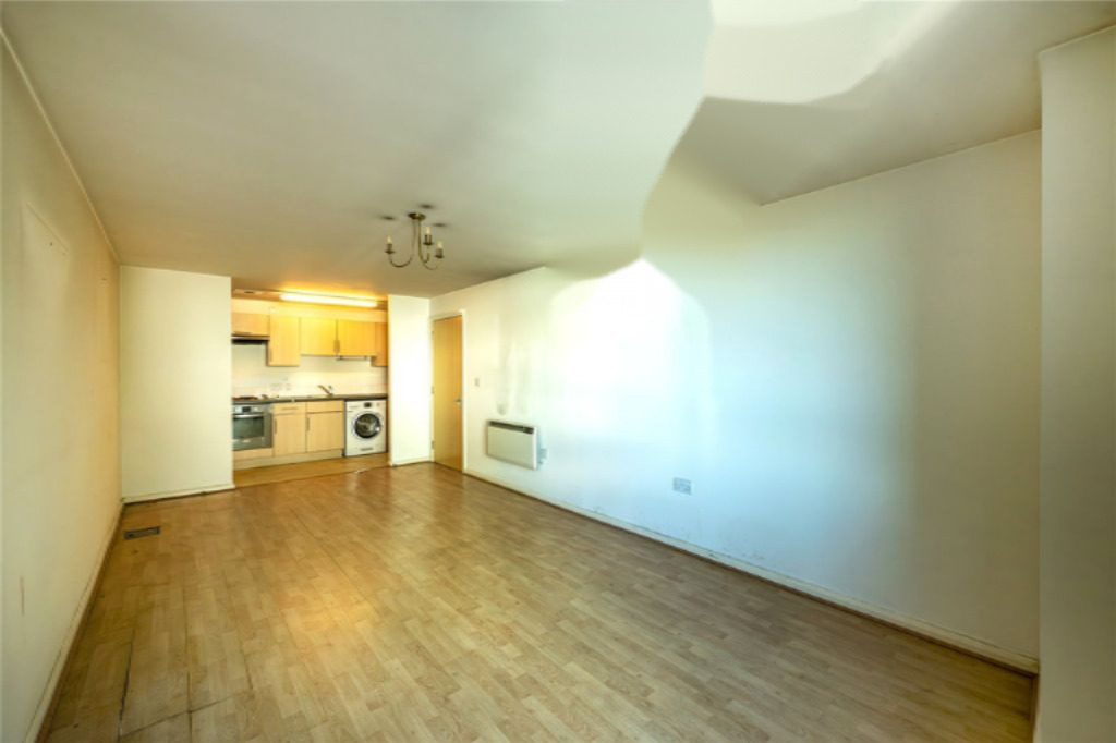 Flat in London, United Kingdom, 53 m² - picture 9