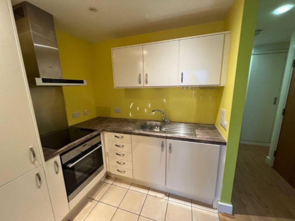 Flat in London, United Kingdom, 36 m² - picture 10