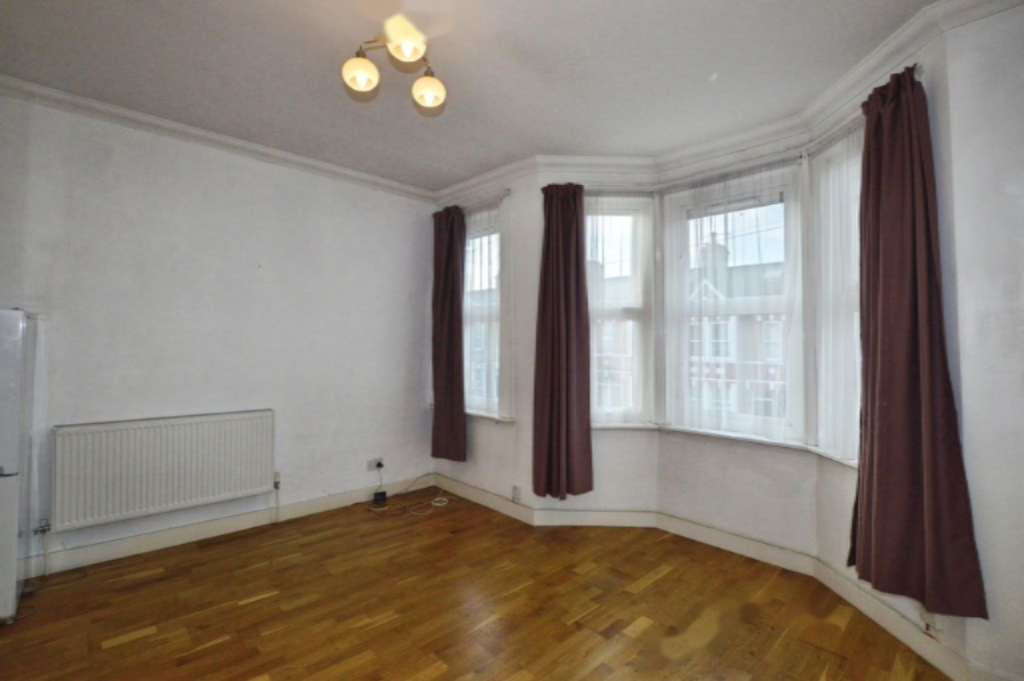 Flat in London, United Kingdom, 50 m² - picture 10