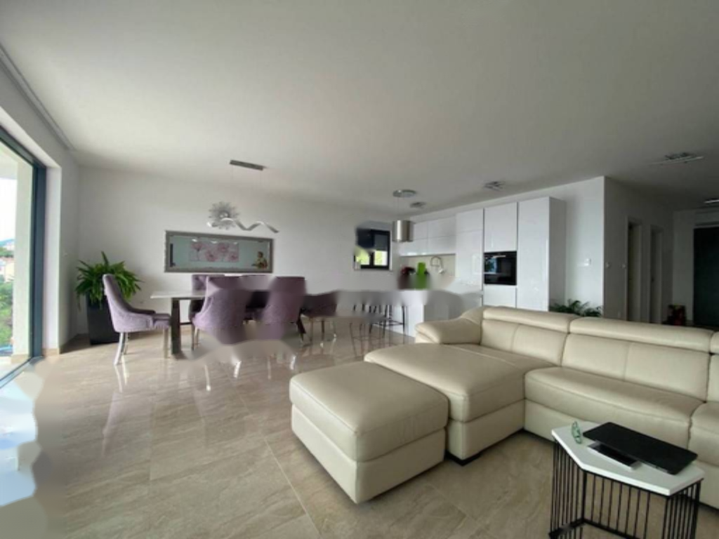 Casa en Opatija, Croacia, 250 m² - imagen 10