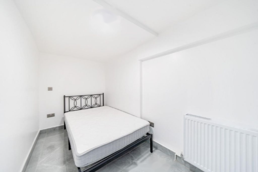 Flat in London, United Kingdom, 35 m² - picture 10